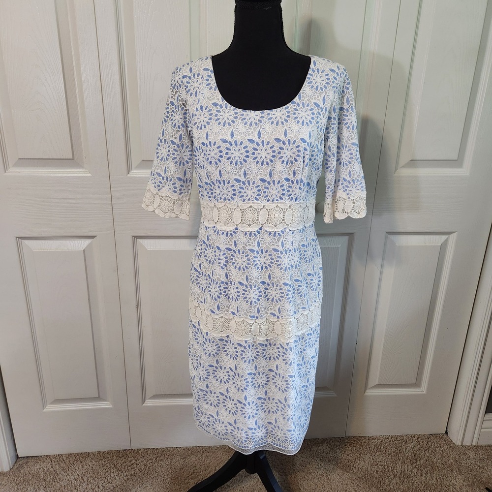 Floral Lace Sheath Dress Size 8 Blue White Crochet Trim Feminine Floral Garden